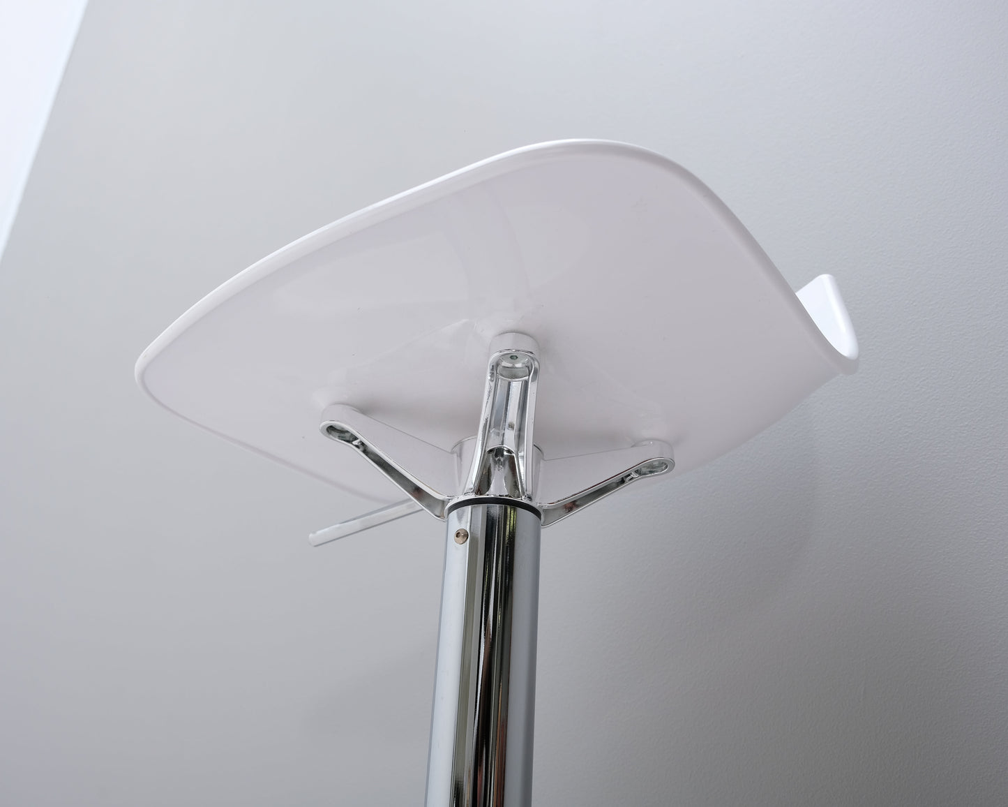 Connubia Led baarituoli
