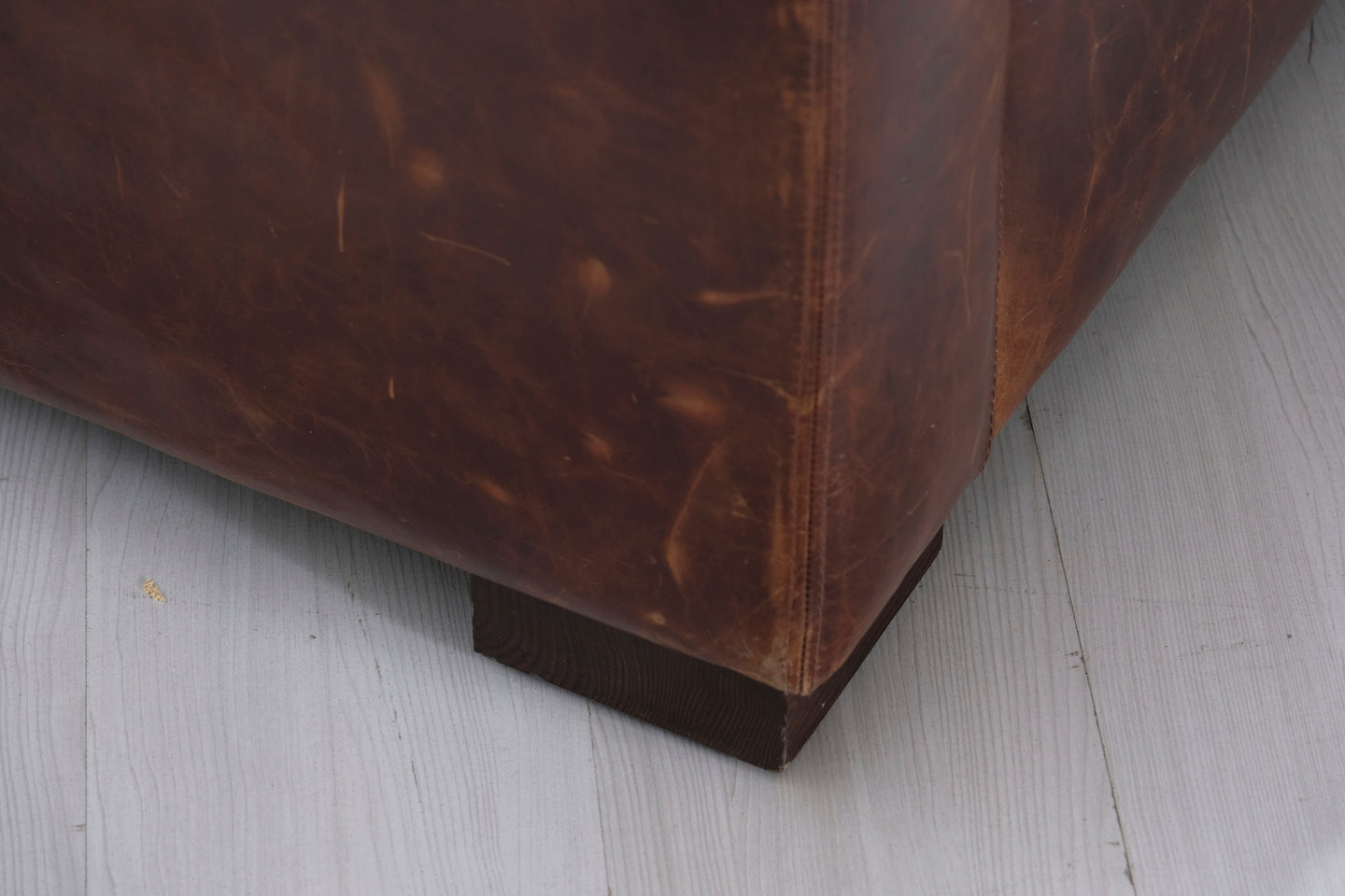 Restoration Hardware 8 Maxwell Leather Sleeper Sofa