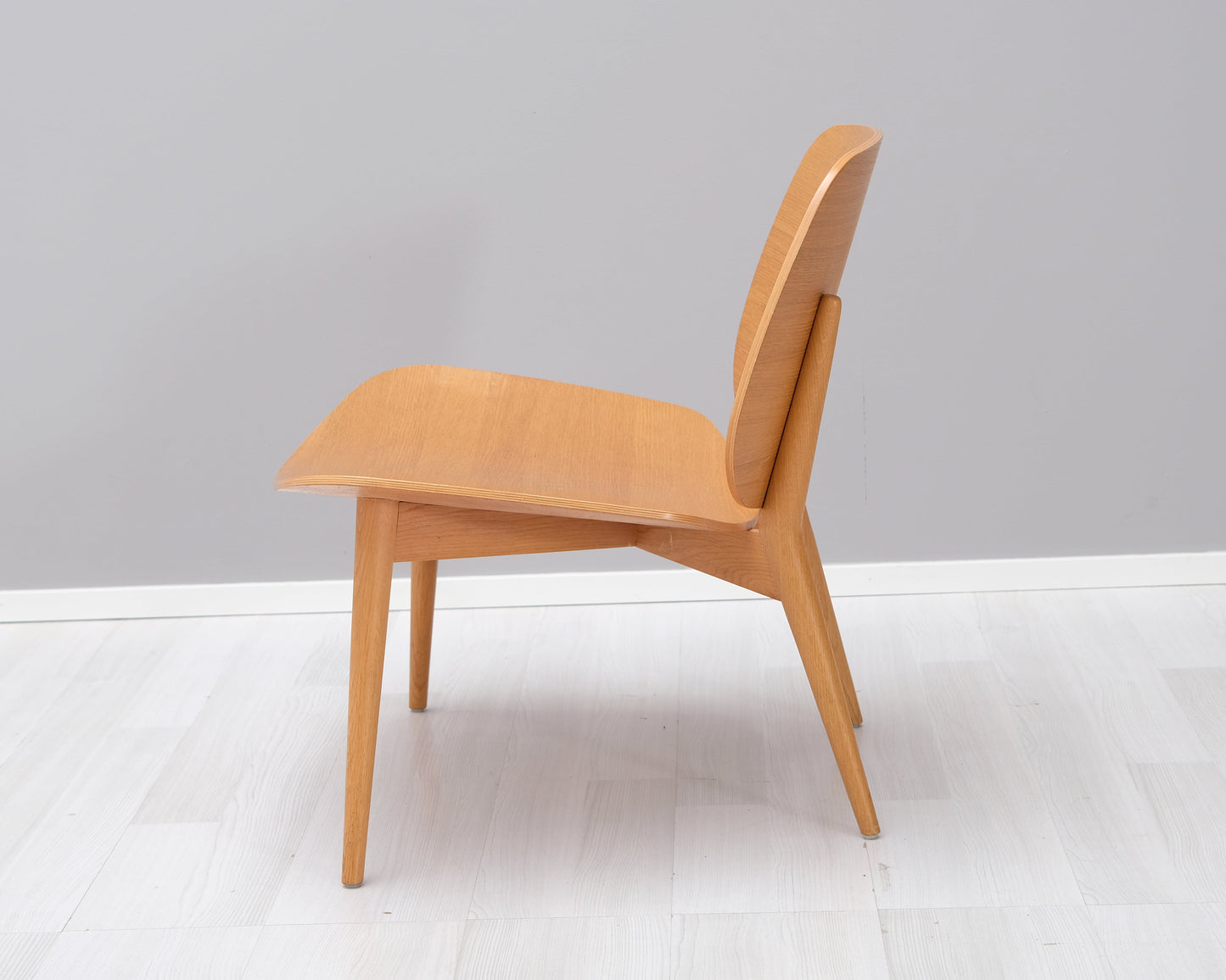 Papa-tuoli/Jonas Lindvall