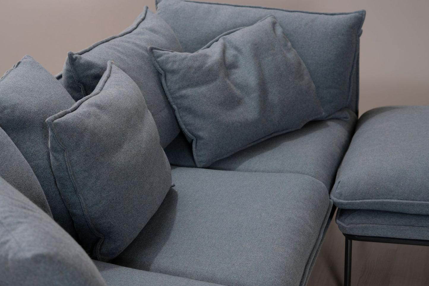 Soffa + fotpall