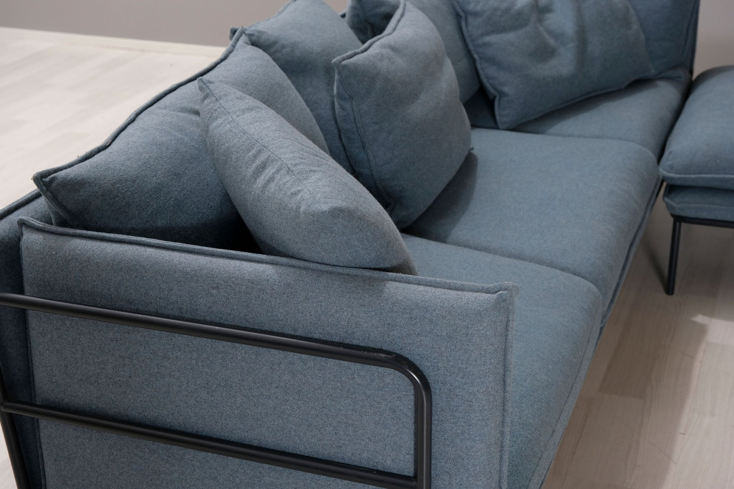 Soffa + fotpall
