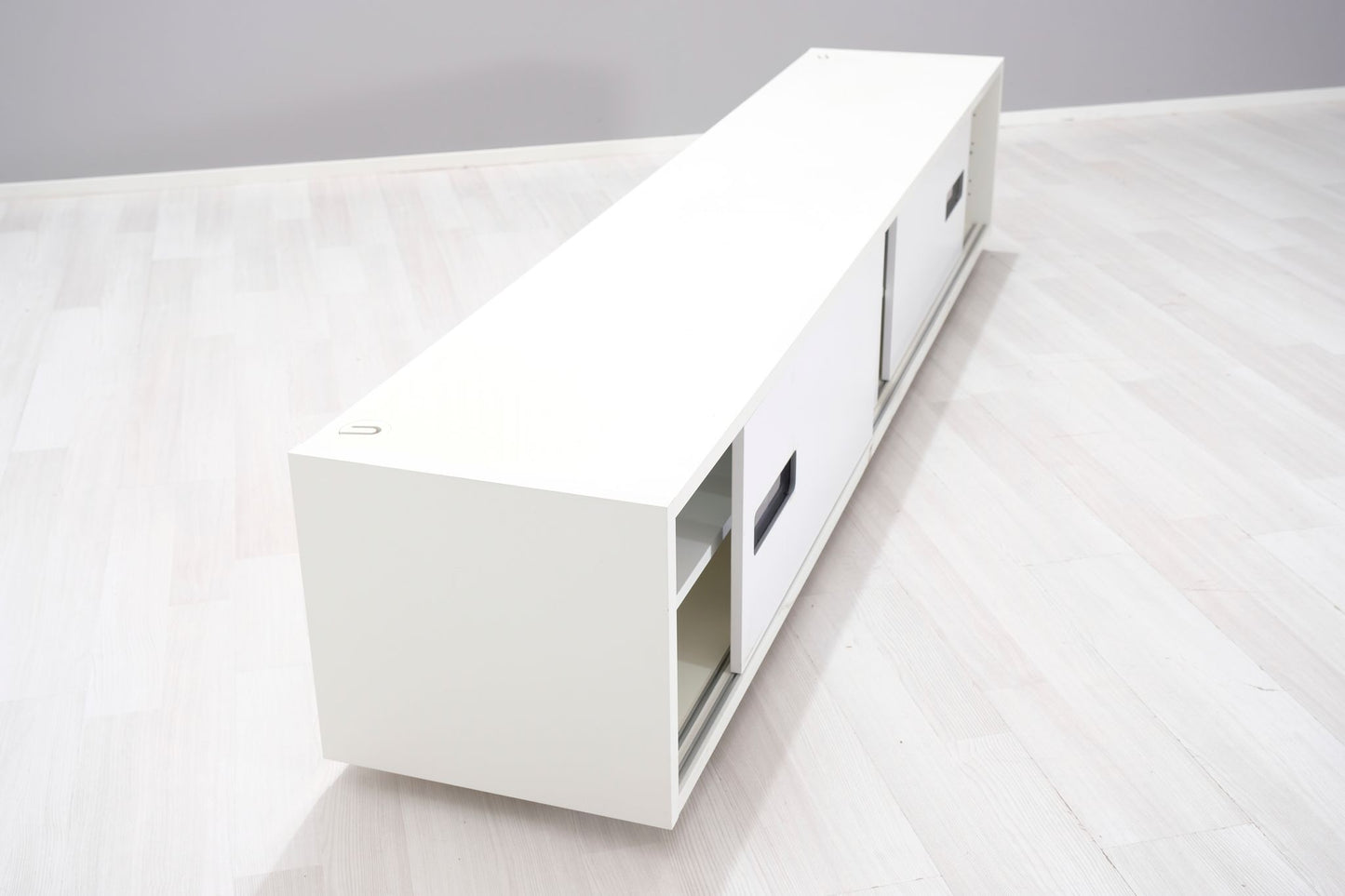 TV-bänk, från David Design