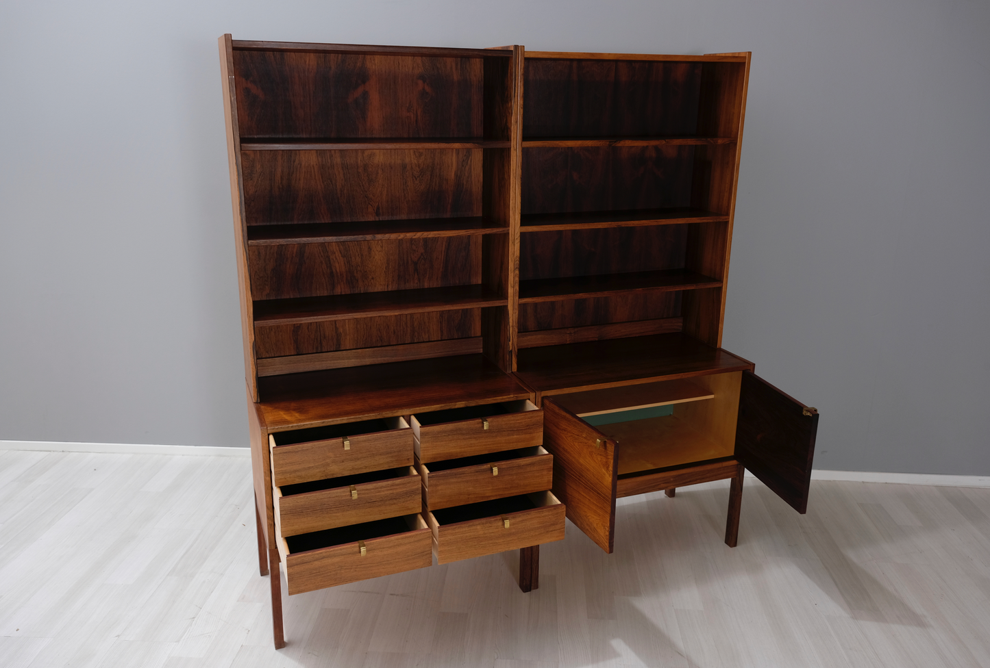 2 st. Bokhyllor mahogny