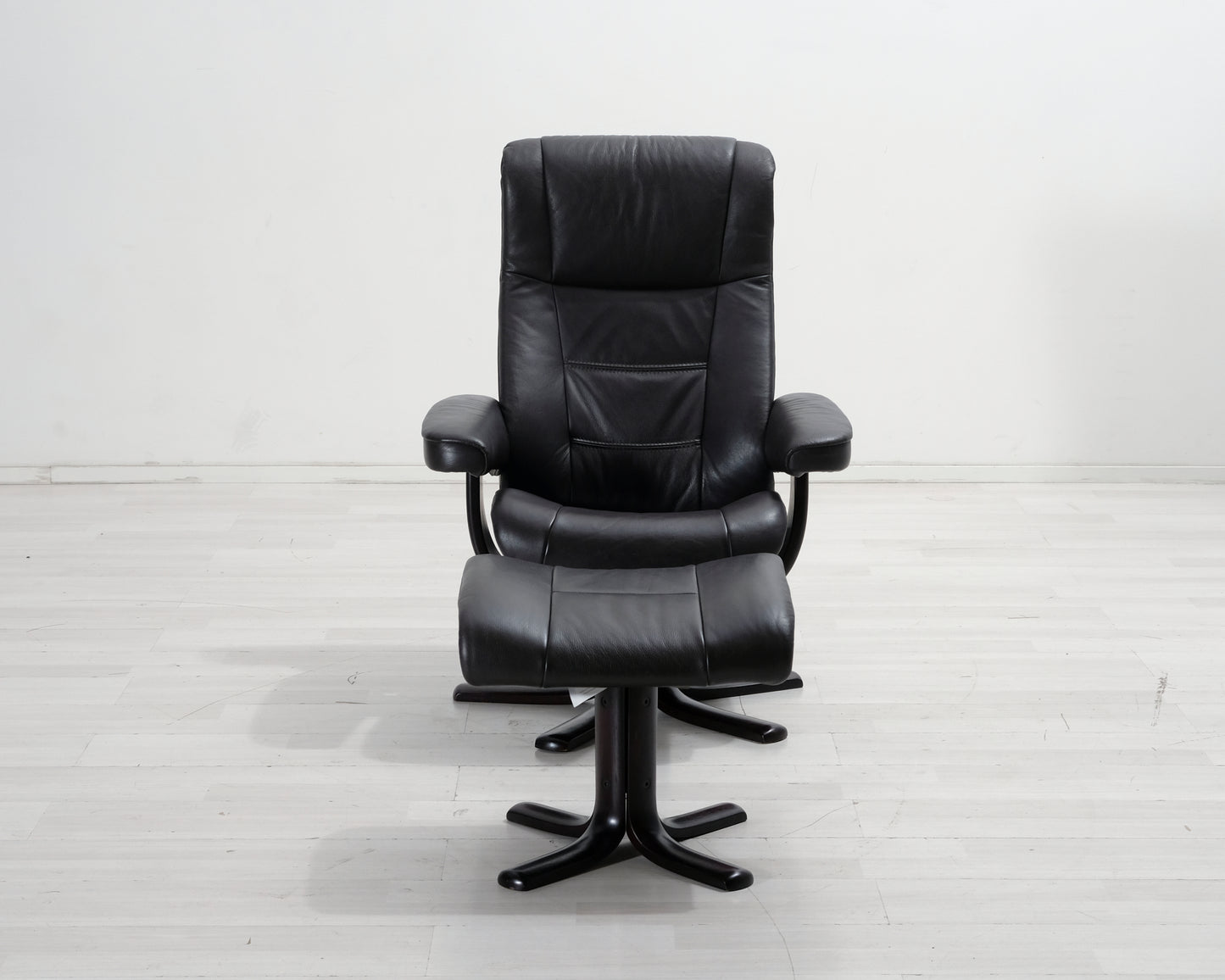 Läder recliner fotölj med fotstol