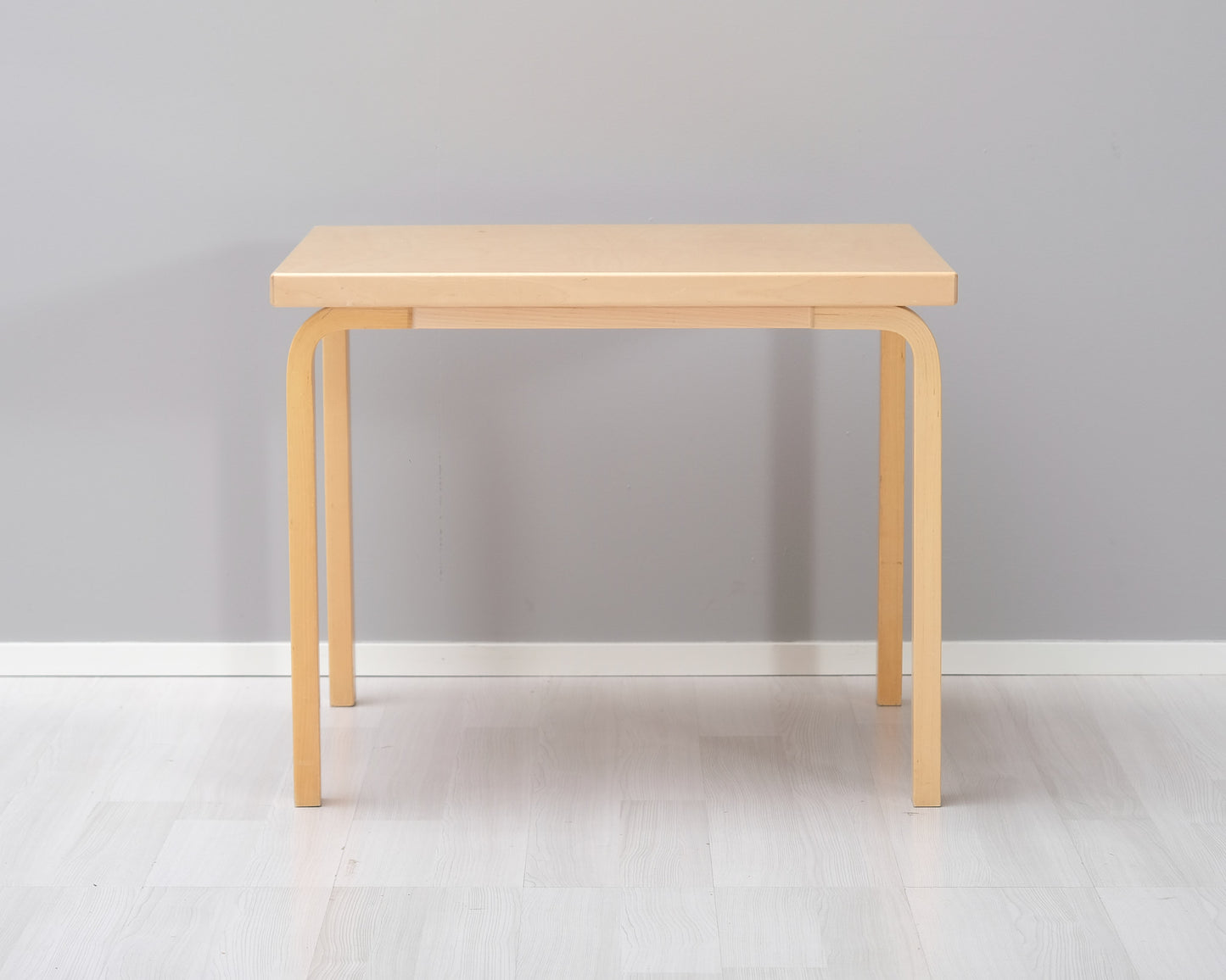 Artek 81C sohvapöytä/lastenpöytä