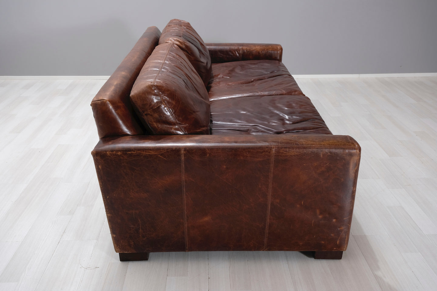 Restoration Hardware 8 Maxwell Leather Sleeper Sofa