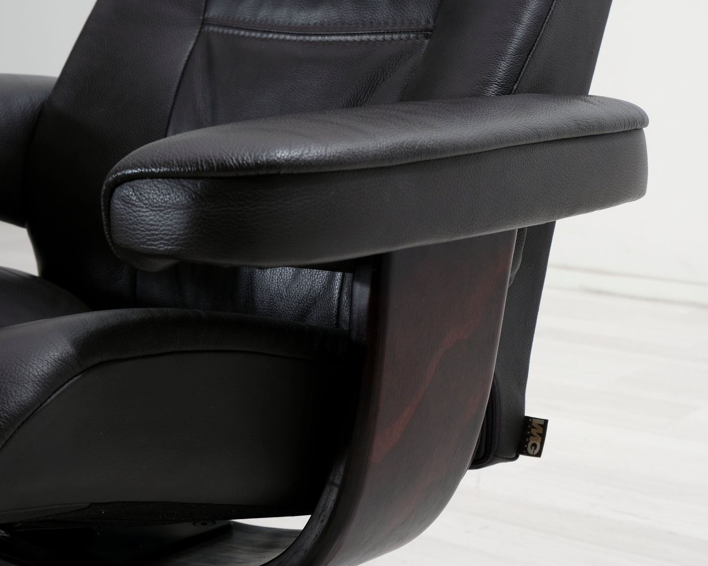 Läder recliner fotölj med fotstol