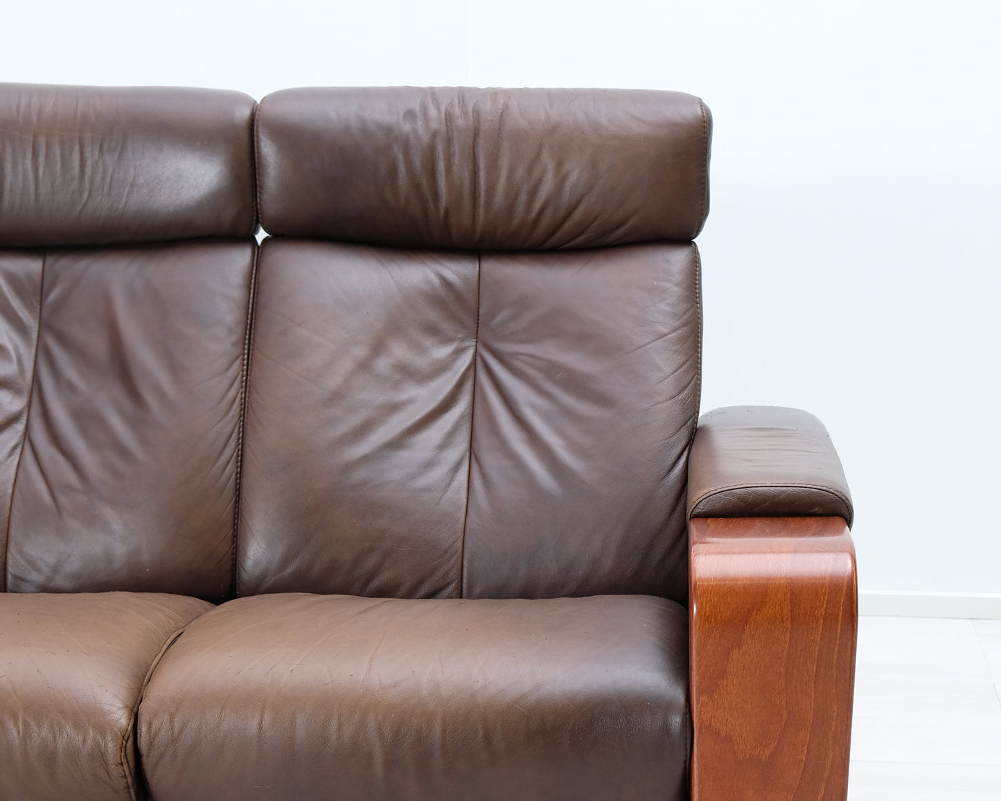 Ekornes 3-istuttava mekanismisohva ruskea