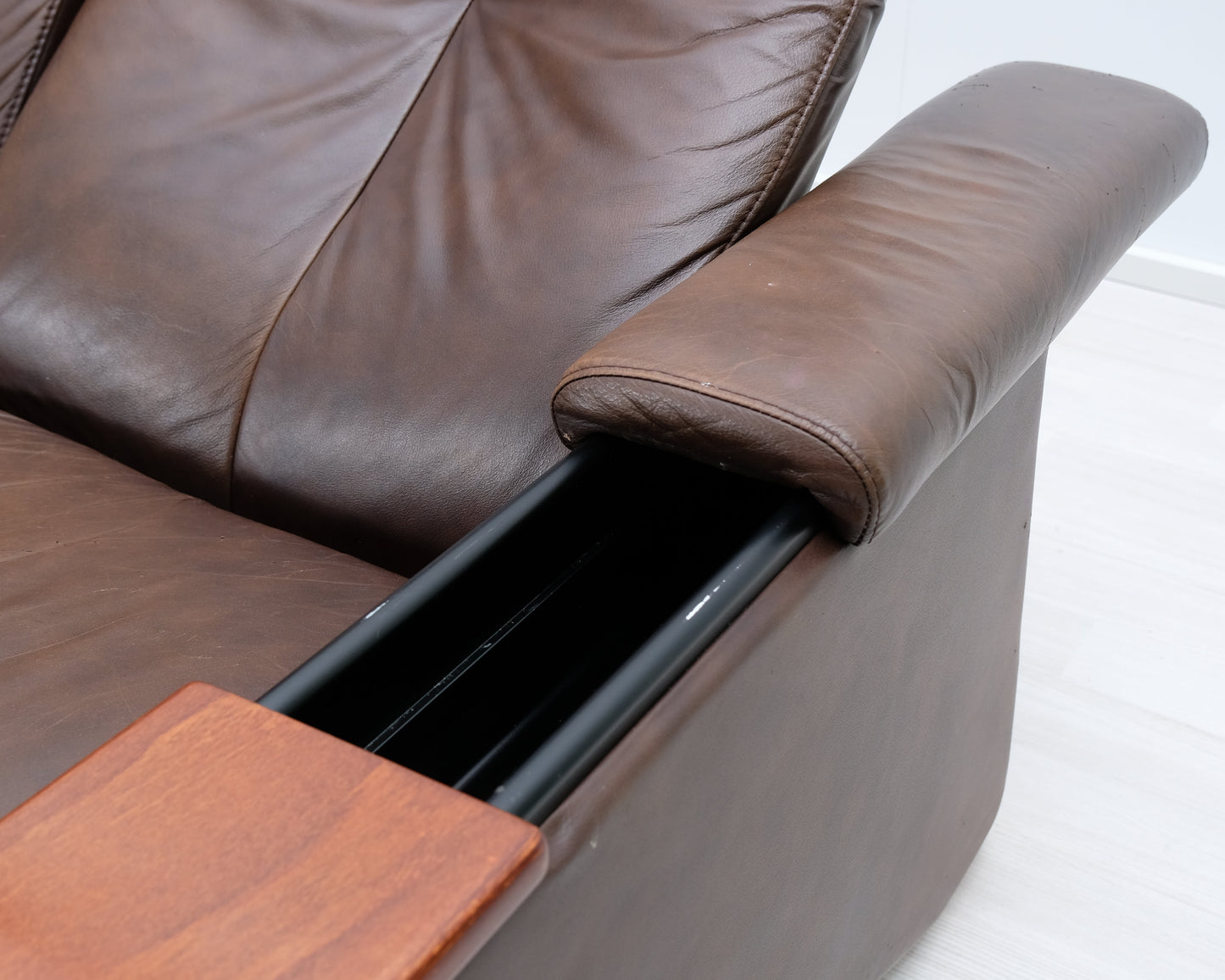 Ekornes 3-istuttava mekanismisohva ruskea